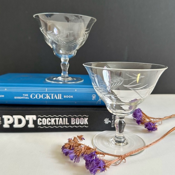 SOLD Vintage Coupe Glasses x2 - Picture 10 of 10